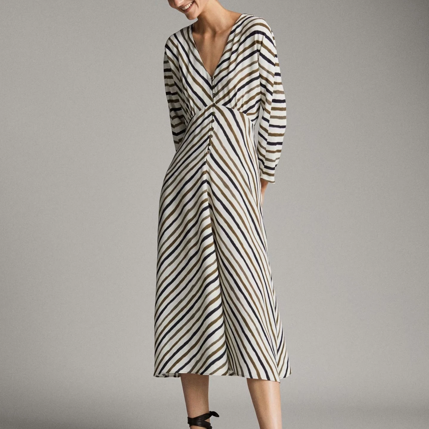 2019 осеннее Новое Полосатое платье с длинными рукавами на пуговицах офисное