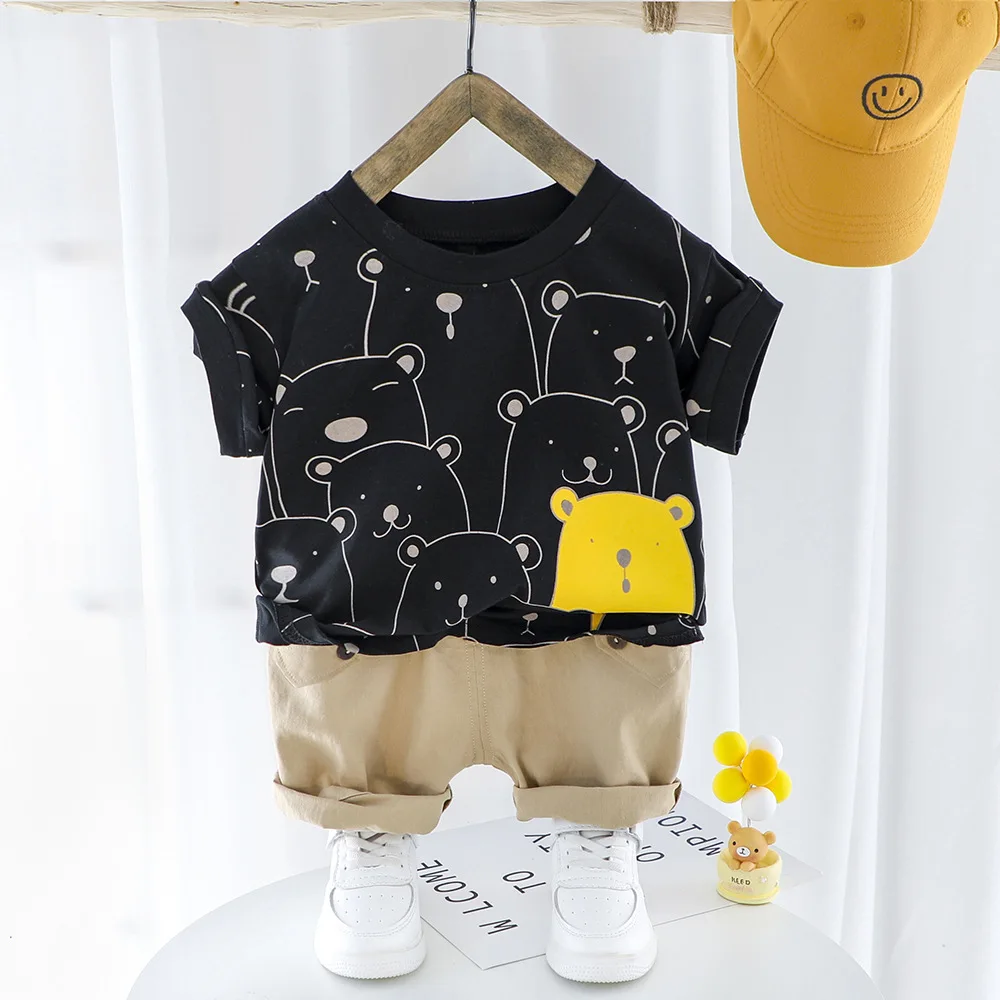

2021 new hot selling baby boy cartoon print bear short sleeve + pants two piece set 0-4t short pants