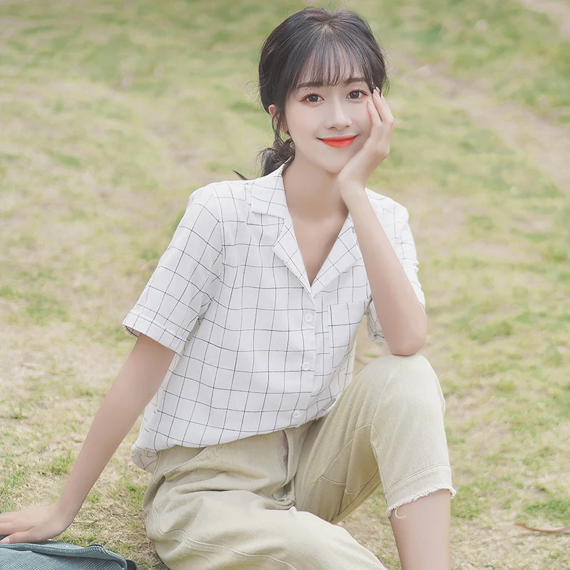 

Chic Khaki 2020 New Summer Design Plaid Shirt Student Short Sleeve Loose Shirt Girlish Style Top Fashion