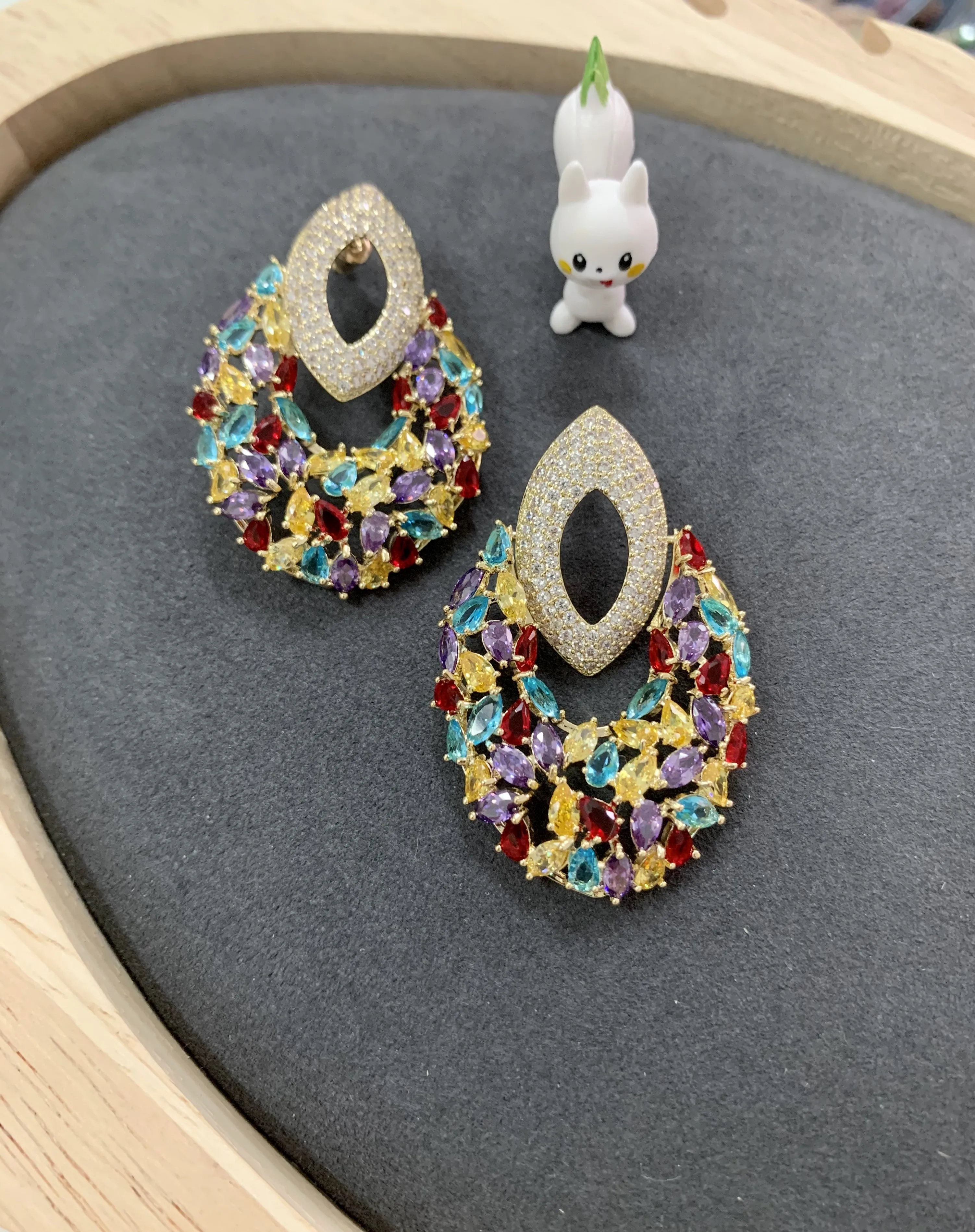 

HIGH QUALITY NICKEL FREE EARRING