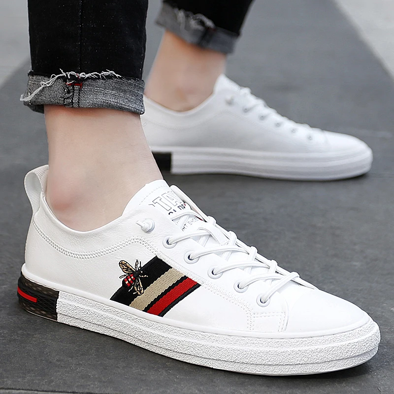 

ZN0802 2021 new style small bee four seasons board shoes tide shoes casual shoes men