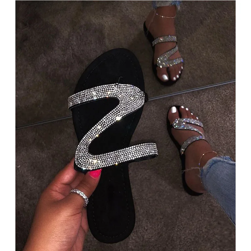 

Summer Women's Slippers Zapatos De Mujer Fashion Crystal Beach Slipper Flat Shoes Women Slides Plus Size Bling Flip Flops