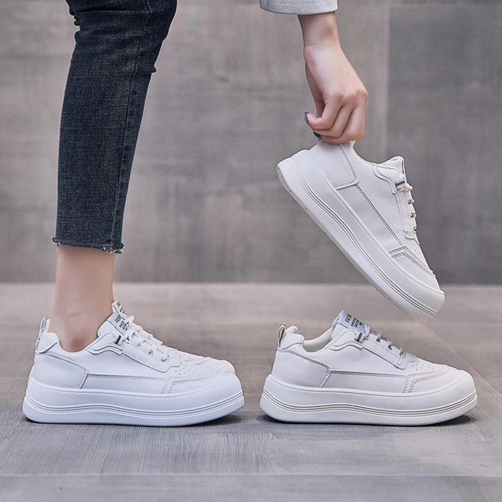 

2021 White Shoes Women Spring Round Toe Flat Running Shoes Desginer Platform Sneakers Vulcanize Shoes