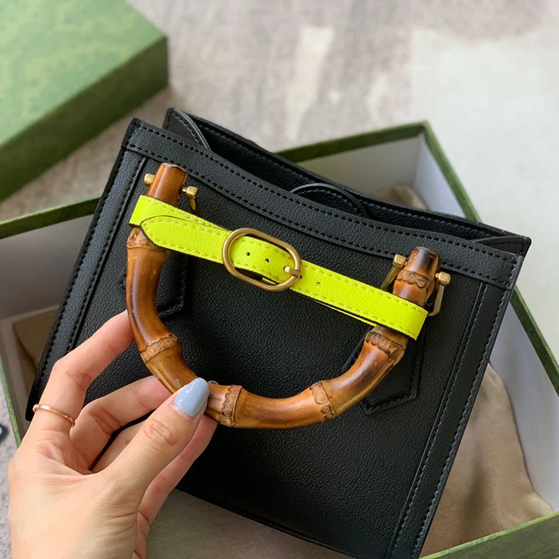 

Leather women's bag