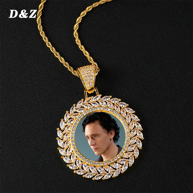 

D&Z Grain Pattern Custom Photo Roundness Solid Back Pendant & Necklace With 4mm Tennis Chain Cubic Zircon Men's Hip hop Jewelry