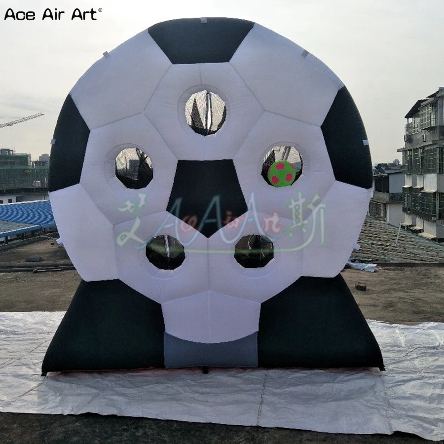 

Outdoor Fun Sports Game 2.5m Tall PopularGame Giant Inflatable Football Dart Board with Sticker For Younths Made in China