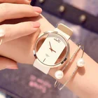 Часы наручные женские кварцевые аналоговые, с кожаным ремешком