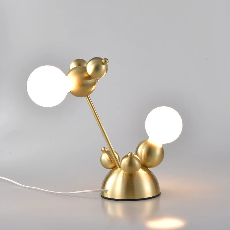 Роскошный Новый дизайн декоративная настольная лампа для гостиной Золотая