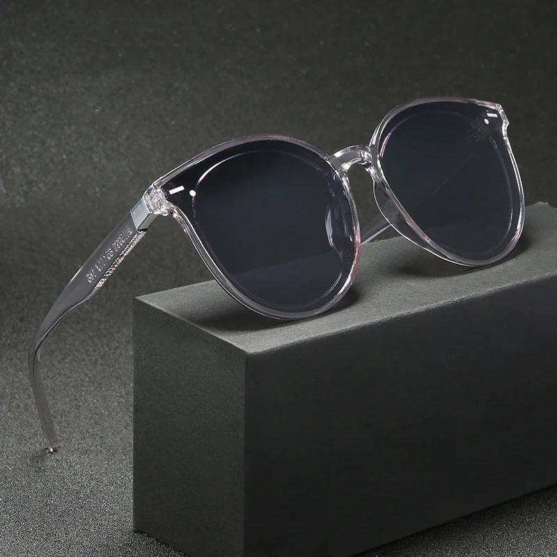 

KOTTDO Fashion Square Sunglasses Women Classic Vintage Sun glasses Men