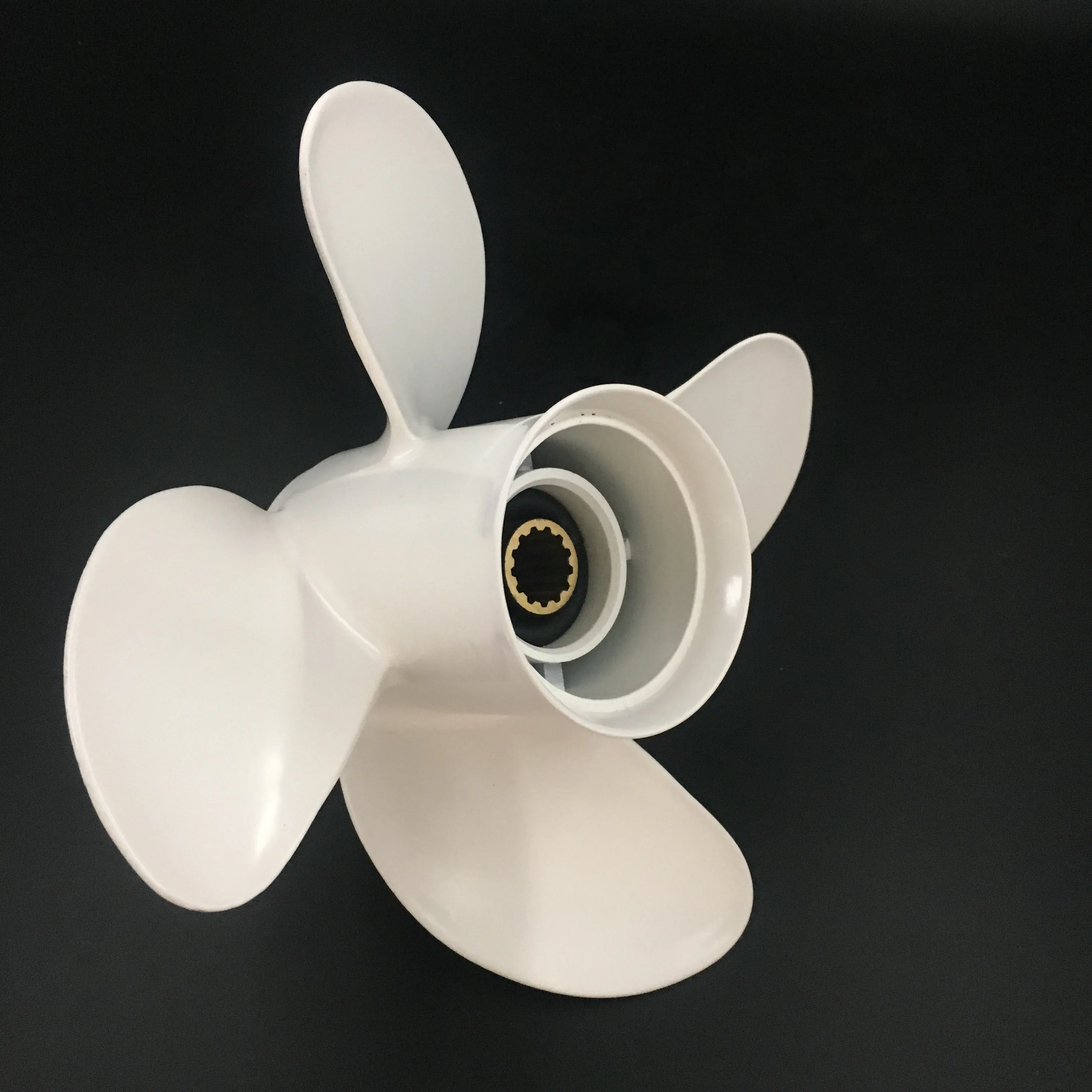 Подвесной Двигатель Captain Propeller 10 3/8x13 подходит для подвесных двигателей Yamaha 25HP 30HP