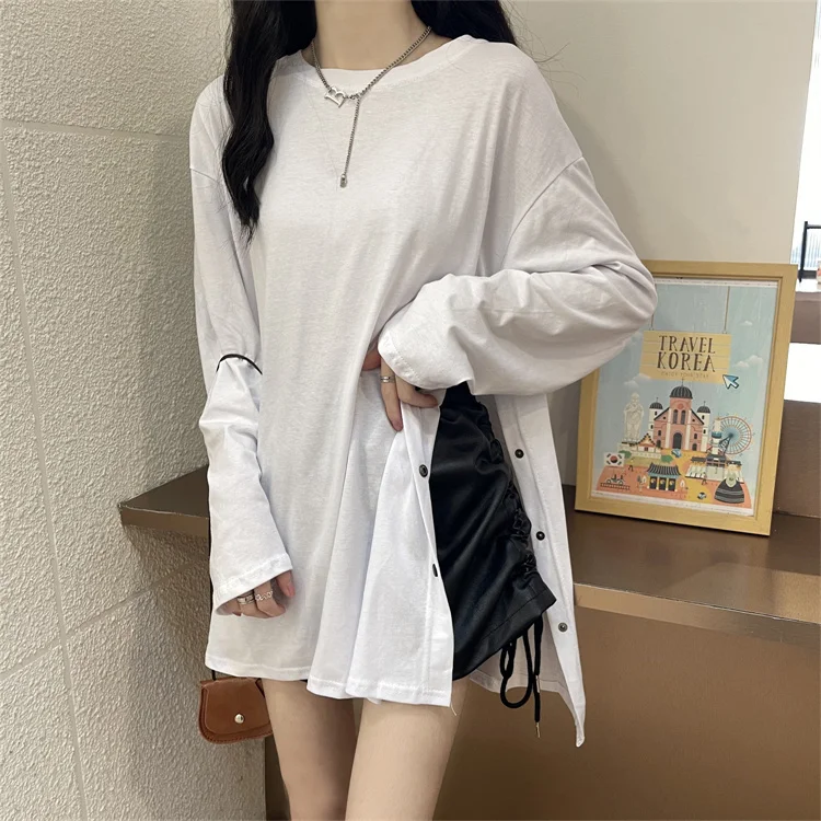 

Real Price Real Shot White Long Sleeve T-shirt Women's Mid-Length Wide