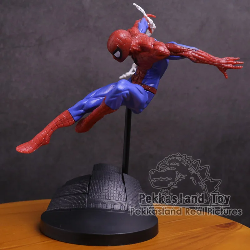 

Spiderman CREATOR X CREATOR The Amazing Spider Man PVC Figure Collectible Model Toy