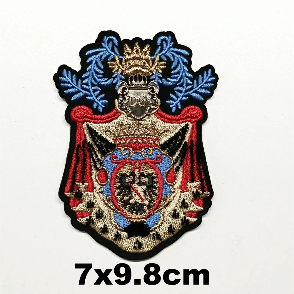 

Garment accessory embroidery metal crown leaf dinosaur embroideried patches for clothing PA-3206