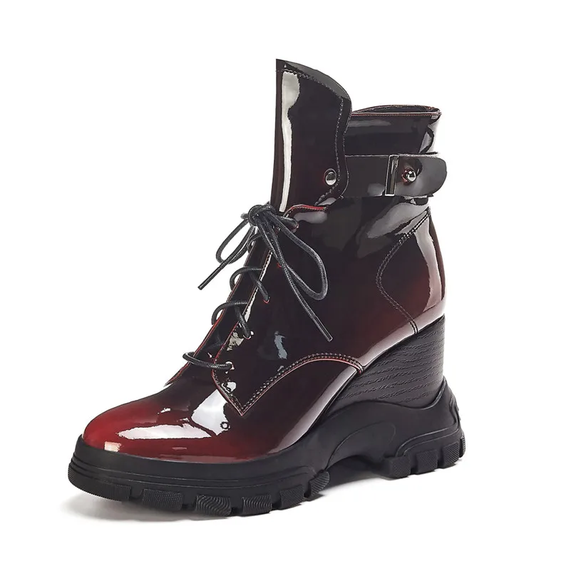 Ботильоны женские из натуральной кожи на танкетке с пряжкой молнии зимние