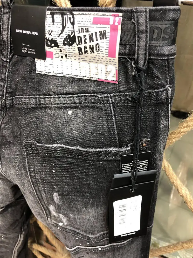 2020 New Designer DSQUARED2 Denim Jeans Holes Trousers Pants Biker Jeans HOMME Ripped Jeans COOLGUY D2 Jeans  Men Pants A216