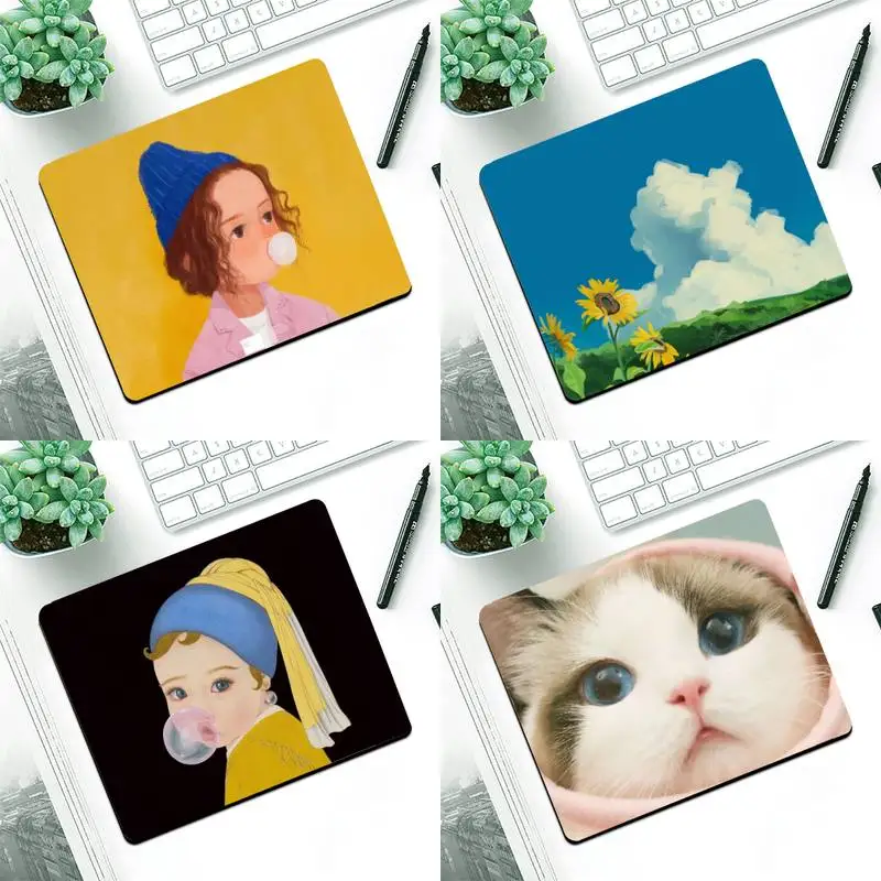 

Small Size Rubbe Mouse Pad Cute Cat Animal Mouse Mat Gaming Player Gamer Desktop Pad Computer Laptop Kawaii Mousepad 22X18CM