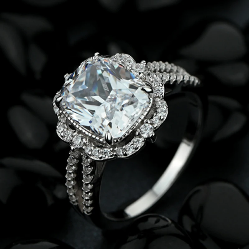 

Knobspin 100% 925 Sterling Silver 2021 Square Moissanite Rings For Women High Carbon Diamond Fine Jewelry Gift Wedding Wholesale