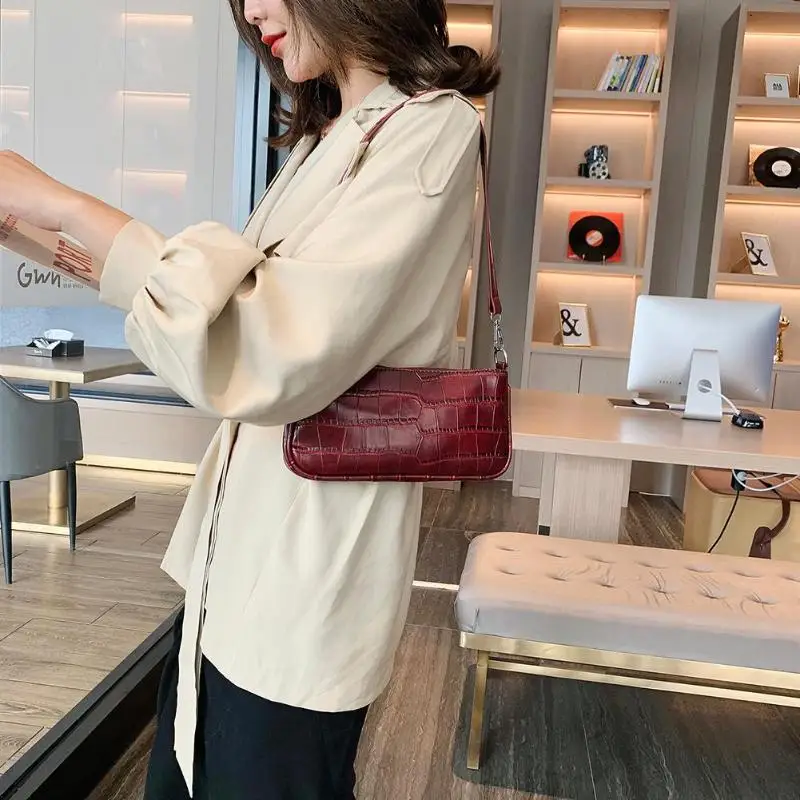 Small Shoulder Bags for Women Crocodile Leather Square Bag Brand Mini Designer Travel Totes Office Lady Shoulder Bag