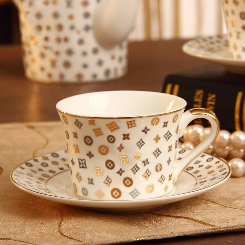 Первоклассные фарфоровые кофейные чашки винтажные керамические с остеклением
