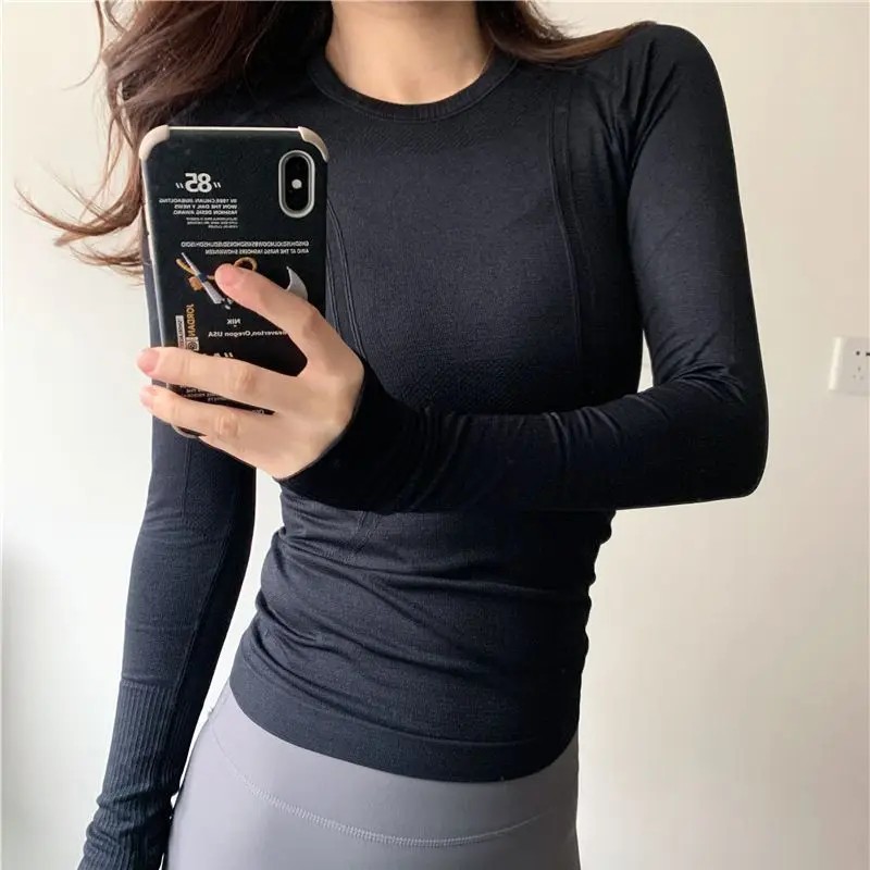 Женский топ для спорта с длинными рукавами, подходит для занятий йогой и пилатесом, с круглым вырезом и пуговицами на пальцах, дышащая блузка для бега, тренировок в спортзале.