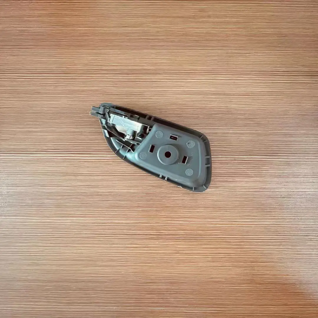 Внутренняя ручка для передней и задней двери хромированная внутренняя Chevrolet Cruze