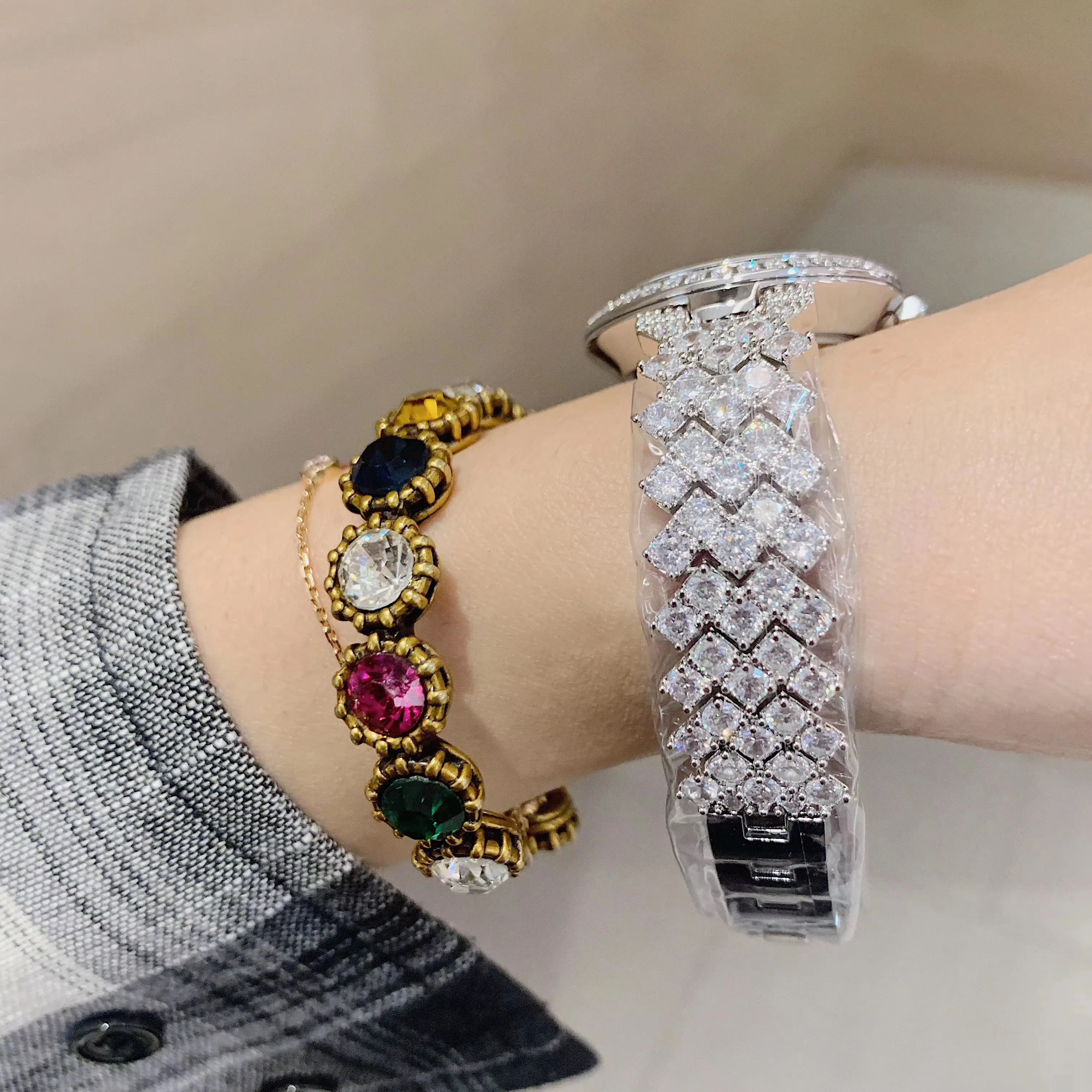 

HerHome Fashion Women Full Crystals Jewelry Watches Luxury Rhinestone Bracelet Watch Waterproof Quartz Roman Wrist watch Lotus