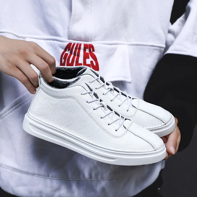 

Leather Men's Skateboard Shoes Winter Plus Velvet Fashion Sneakers Outdoor Keep Warm Casual Shoes Black White Men High-Top Shoes