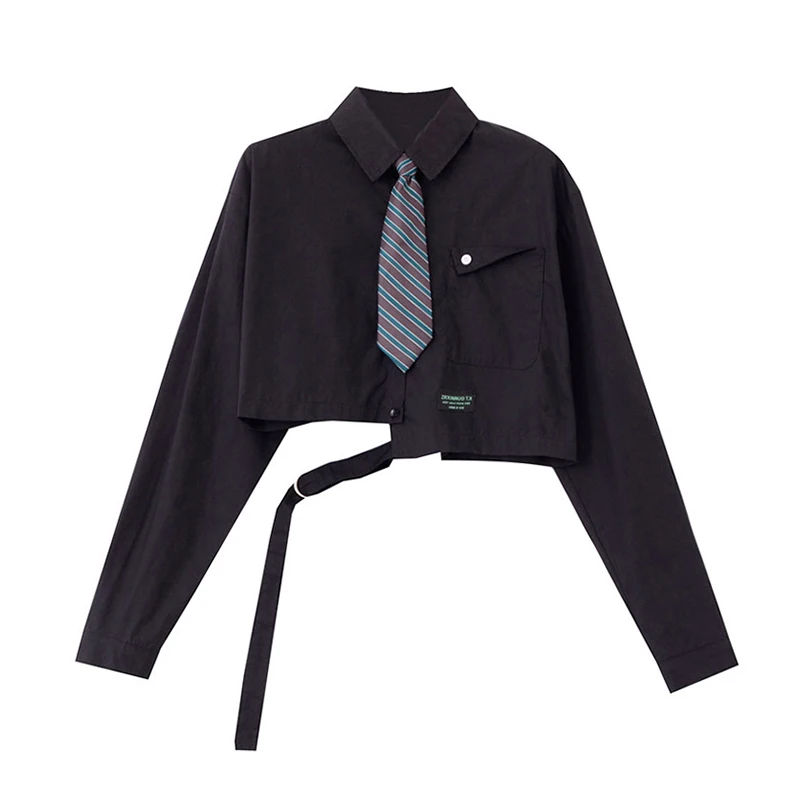 Женская короткая рубашка с асимметричным подолом осень 2021 в стиле преппи