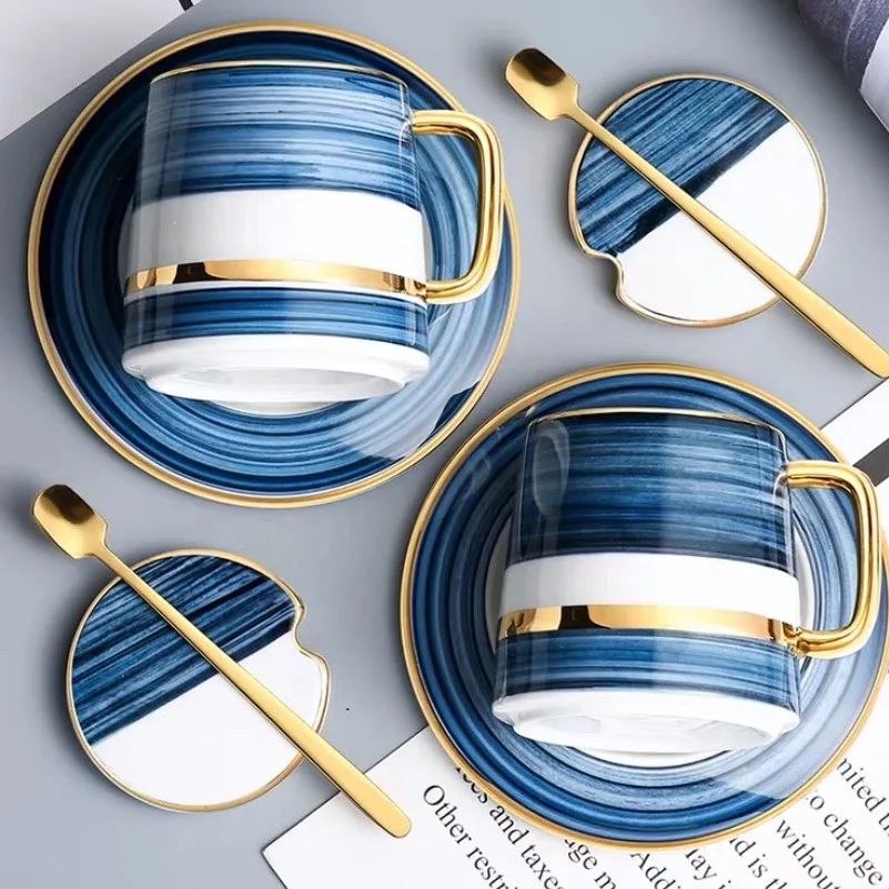 

Кружка с крышкой и ложкой, креативная индивидуализированная керамическая офисная кружка для воды, кофе, простая Кружка со слотом для кофе