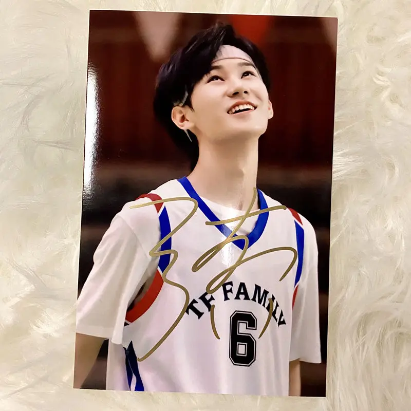 

TNT Teens In Times Zhang Zhenyuan Signature Photo Hand Signed Photo For Fans Collection
