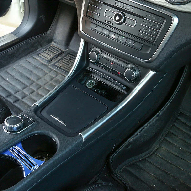 2 шт. для Mercedes Benz A/GLA/CLA Class 200 220 260 W176 A180 хромированная наклейка на центральную