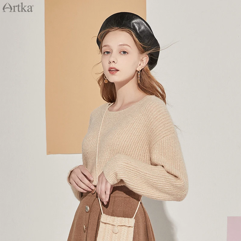 ARTKA 2020 осенний Новый женский свитер Элегантный мягкий мохер вязаный Свободный