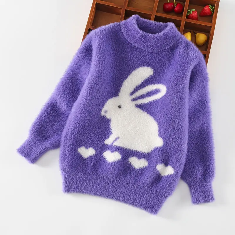 Свитер для девочек с рисунком животных