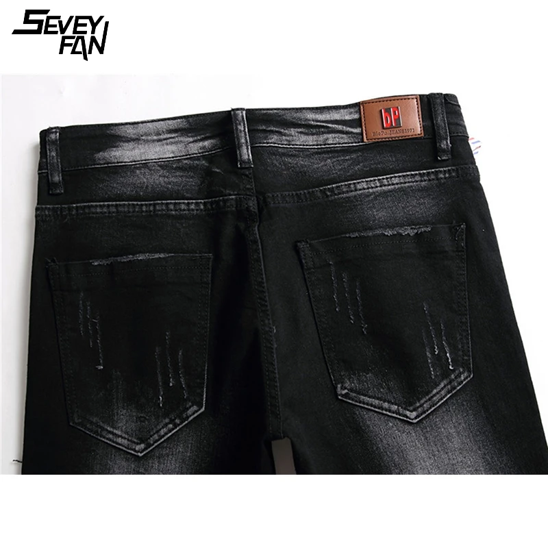 

Slim Skull Jeans Men Punk Printed Patchwork Tassel Fashion Hole Denim Pants Black Button Fly Hip Hop Jean Trousers Pencil Male