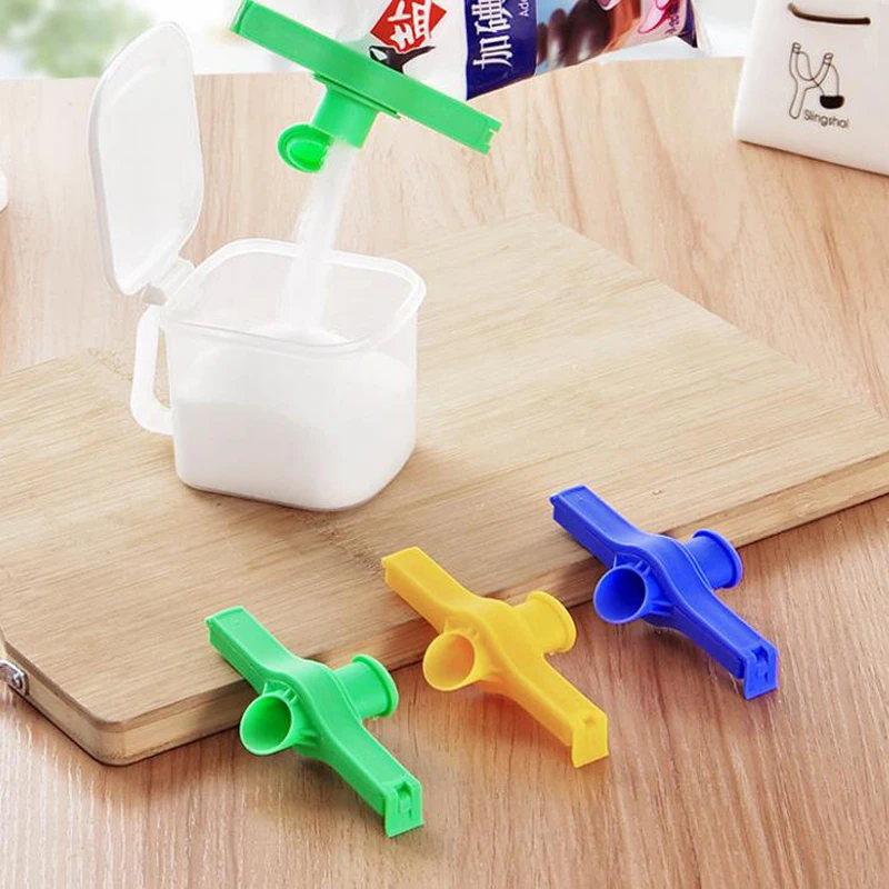 

2pcs Sealing clip moisture-proof fresh-keeping food clip snack sealer food bag sealing kitchen accessory tool