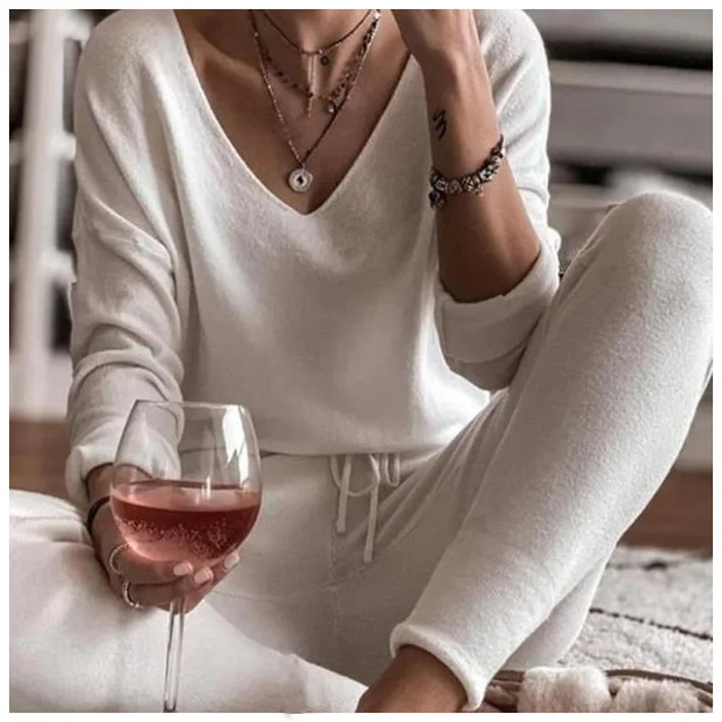 

Autumn and Winter Women's Pajamas Solid Color V-Neck Long-Sleeved Trousers Two-Piece Slim Stretch Homewear