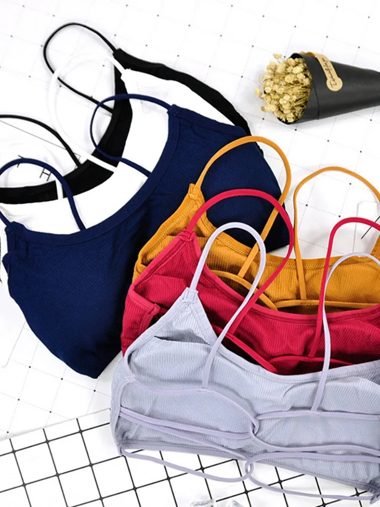 Женский эластичный ребристый бюстгальтер простой однотонный без косточек