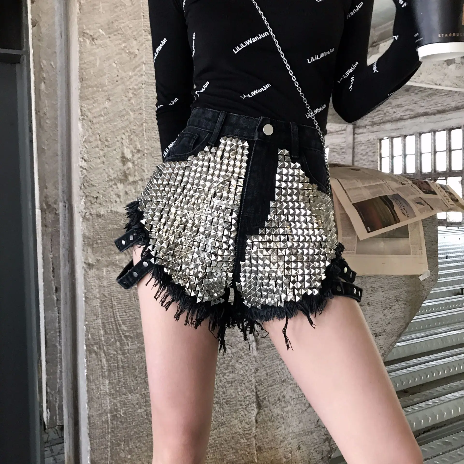 

Denim Shorts With Side Studs, Loose Holes, High Waist Jeans, Wide Legs, Thin, Frayed Hot Pants, Women