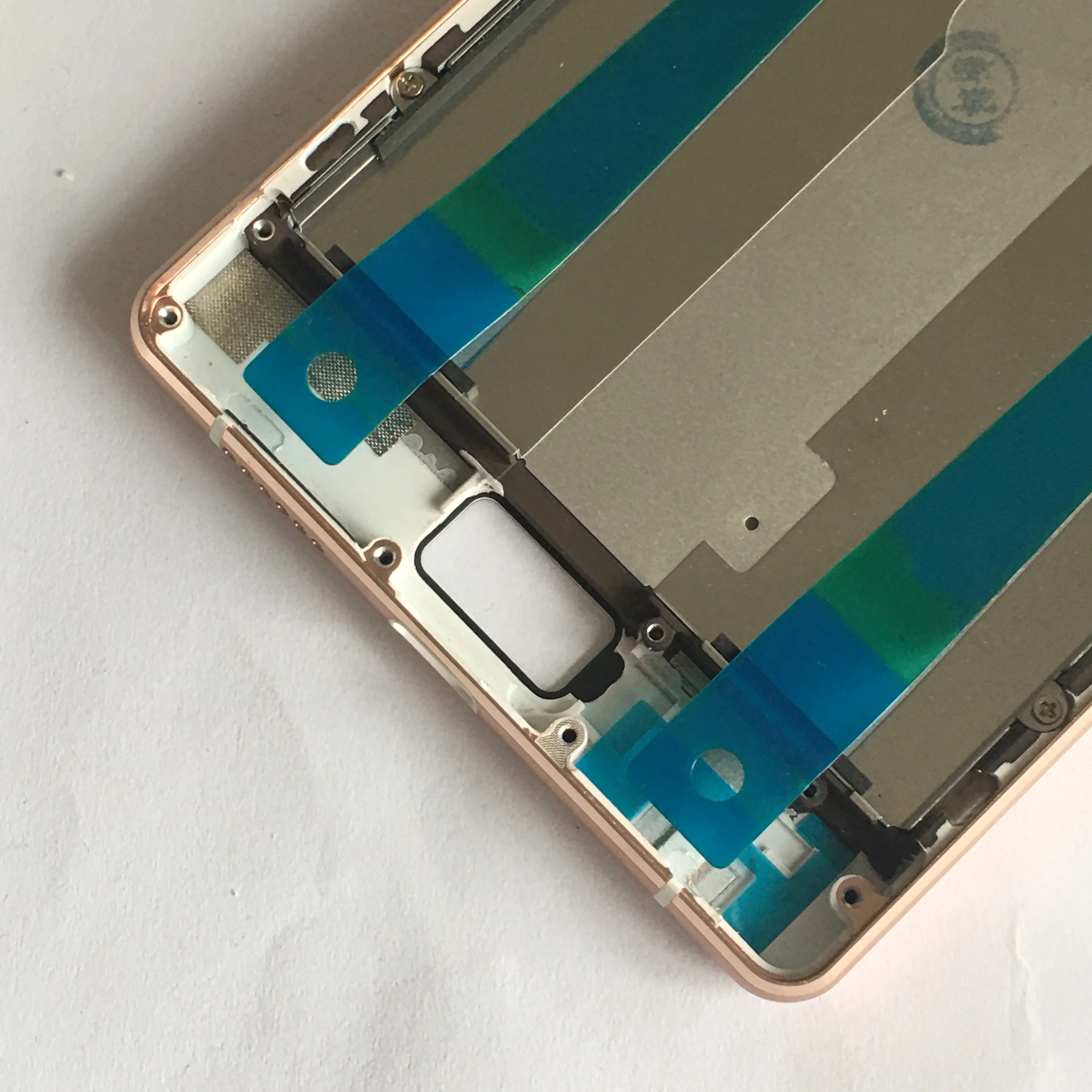 Дисплейный модуль для смартфона Philips Xenium X818 с инструментом черный/белый