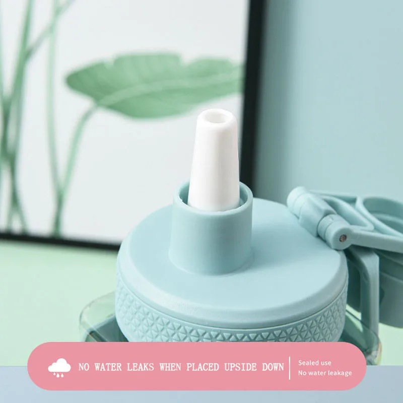 

Creative 700ml Outdoor Water Bottle Silicone Straw Sports Glass Bottles Leak Proof Shaker Bottle Kettle Student Cute Handy Cup