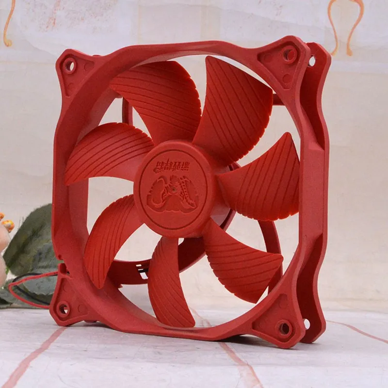 

Game Titans 12X12cm 12v chassis power supply high wind volume mute cooling fan