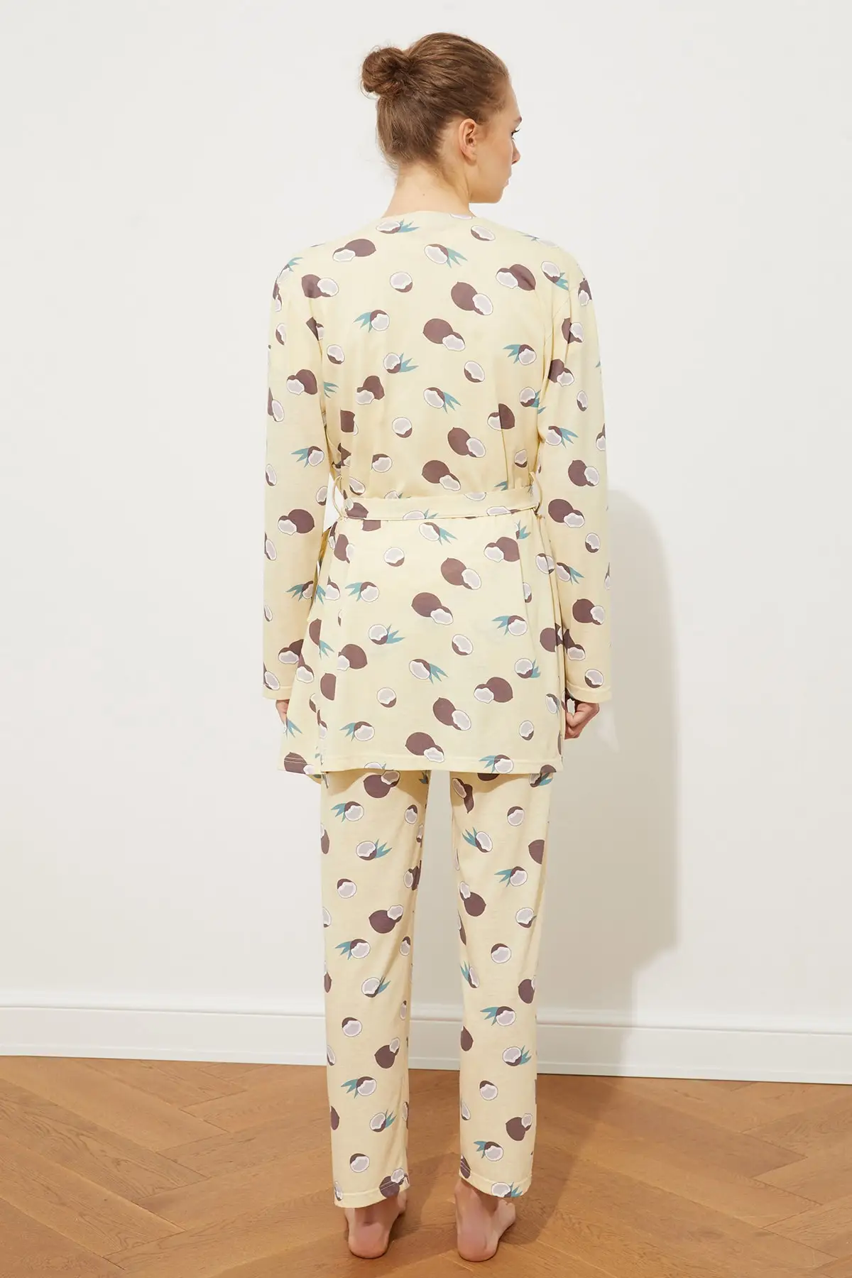 

Trendyol Printed Knitted Pajamas Set THMSS21PT0780