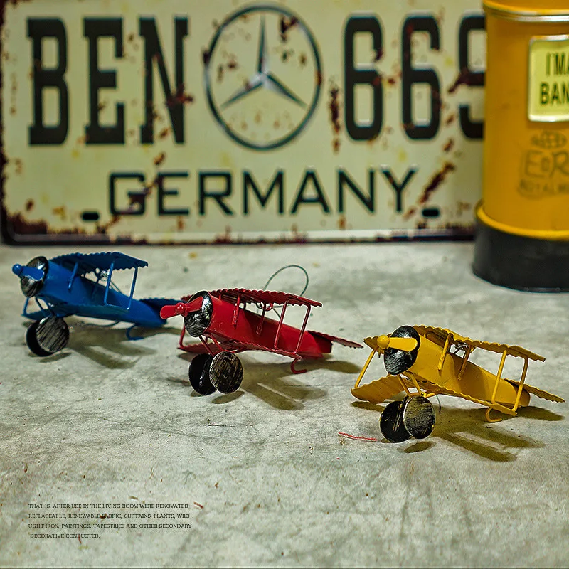 

Мини-самолет из кованого железа в стиле ретро, модель самолета, креативное украшение для салона автомобиля, настольная модель военного веер...