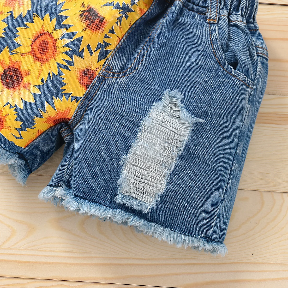 

2021 Summer Children T-shirts Sets Homewear 9Months-4Years Girls Cotton Priting Tops+Denim Shorts 2Pcs Kids Beach Casual Outfit