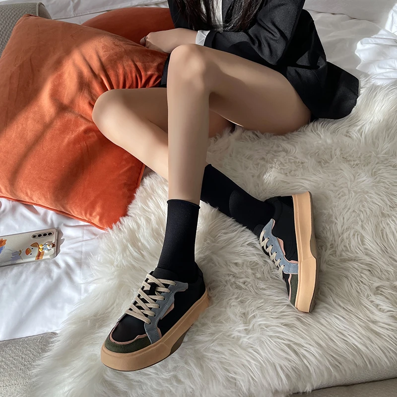 

Женские кроссовки, модная женская обувь, Весенняя трендовая повседневная обувь для женщин, Новая удобная обувь на платформе с вулканизиров...