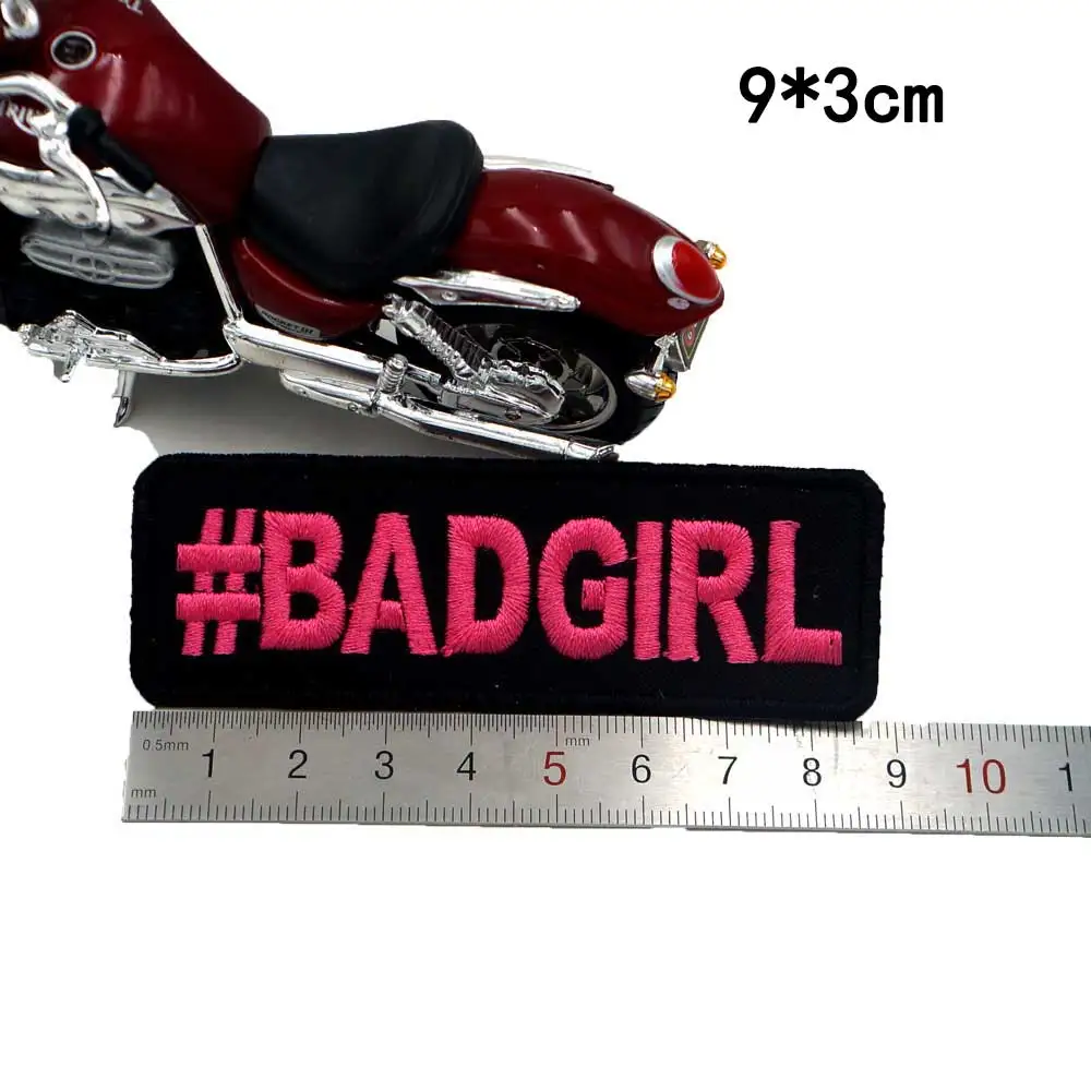 Для непослушных девчонок утюгом на подложке в стиле панк с вышивкой &quotчереп