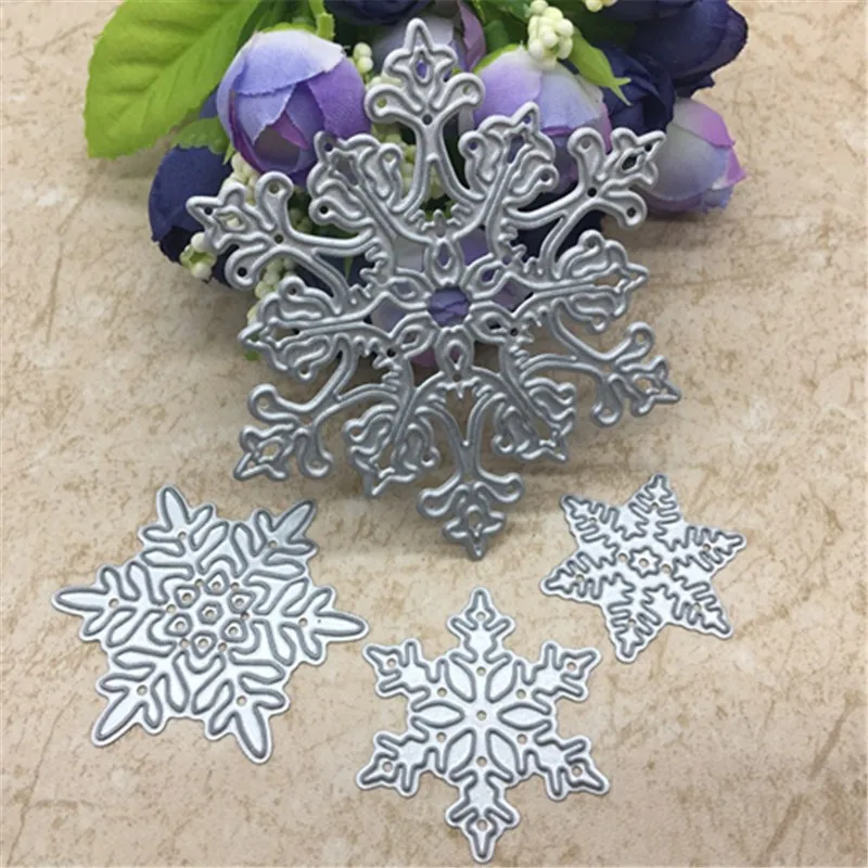

4pcs/set Snowflake Cutting Dies Christmas Metal Cutting Dies Stencils Die Cut for DIY Scrapbooking Album Paper Card Embossing