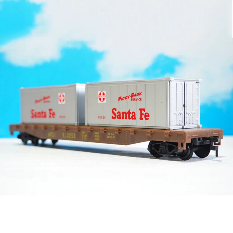Модель железнодорожного контейнера Santa Fe в масштабе 1/87 пластиковая модель поезда