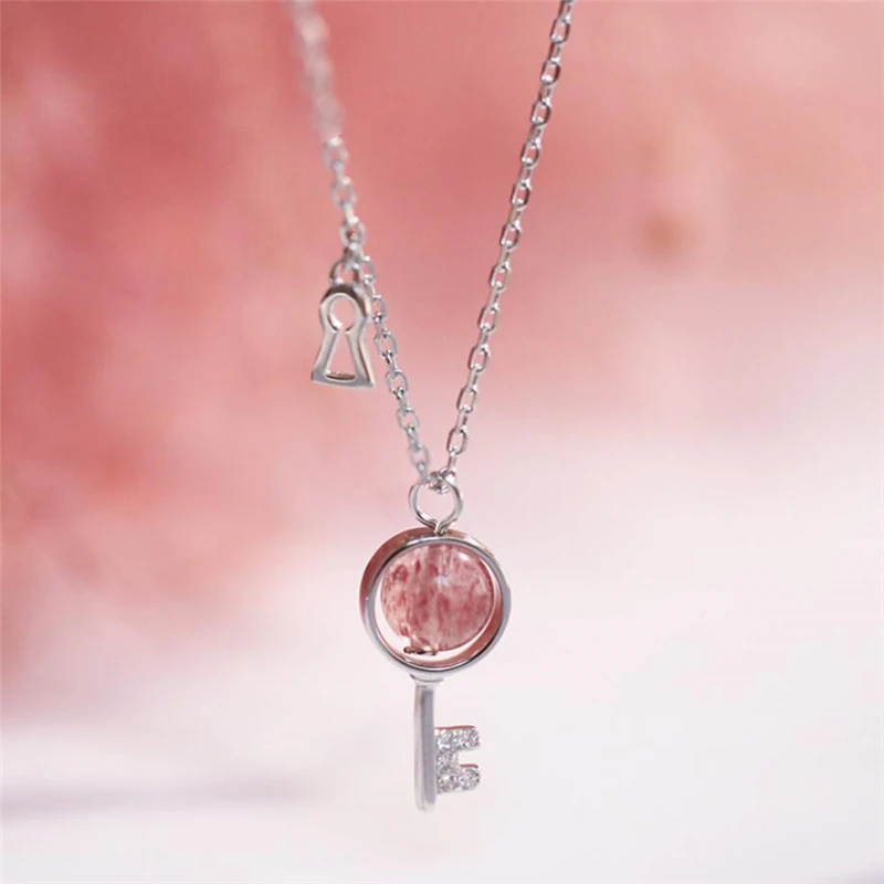 Серебряная цепочка для ключицы с натуральным розовым клубничным кристаллом 925