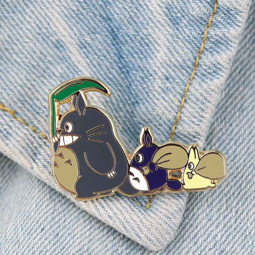 

LT756 Japanese Anime Manga Cute Pins for backpacks Lapel Enamel Pins and Brooches for Woman Bags Badge Friend Kids for Gifts